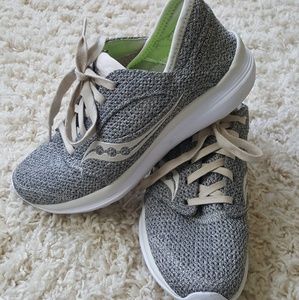 Saucony memory foam running shoes